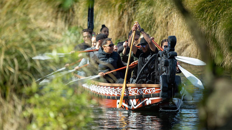 Ko Tane Waka on Avon