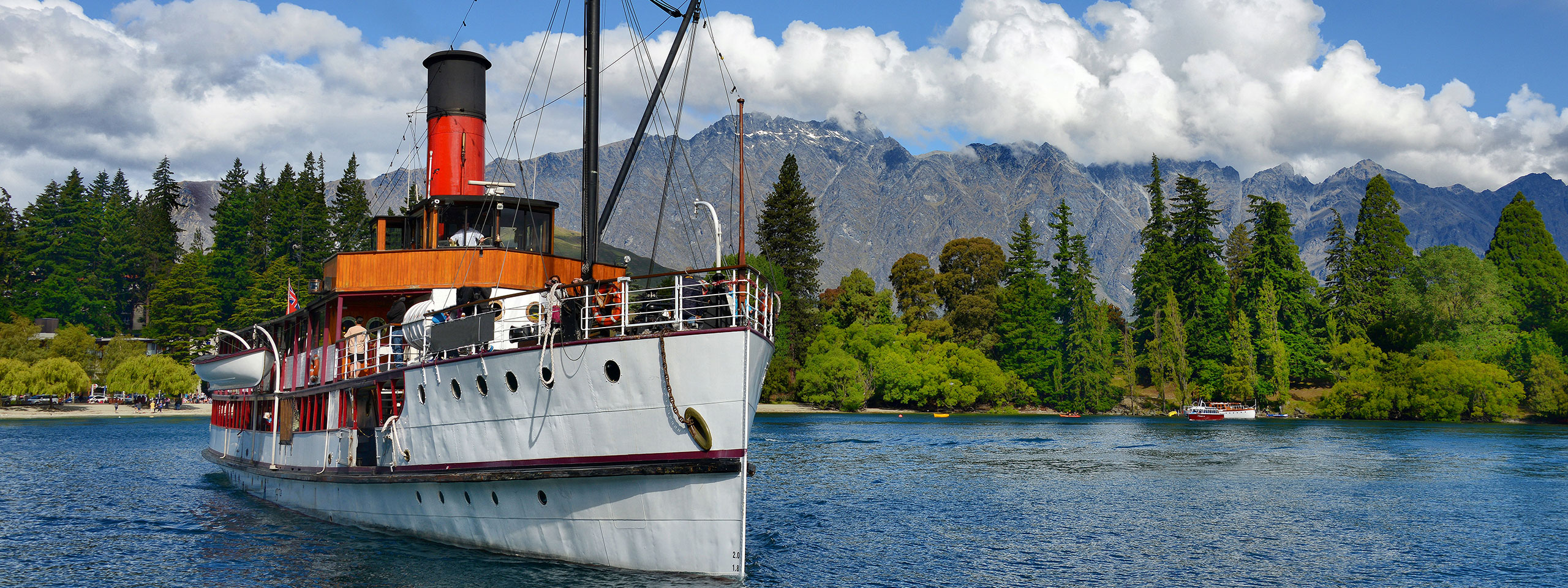 TSS Earnslaw, Lake Wakatipu